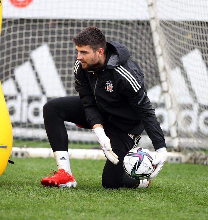 Son dakika Beşiktaş haberi Sergen Yalçının Trabzonspor maçı 11i...