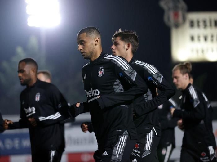 Son dakika Beşiktaş haberi Sergen Yalçının Trabzonspor maçı 11i...