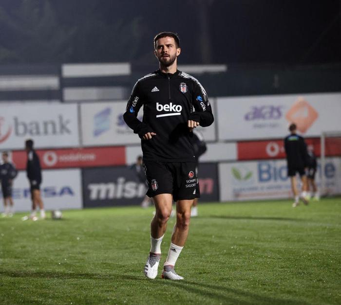 Son dakika Beşiktaş haberi Sergen Yalçının Trabzonspor maçı 11i...