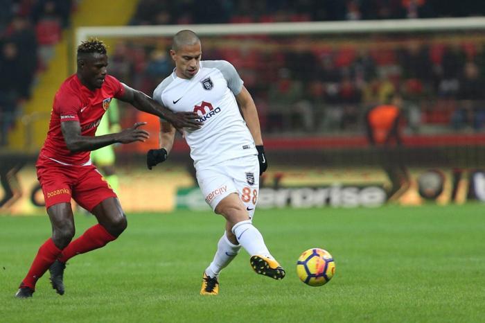 Fanatik yazarlarının Kayserispor - Başakşehir maçı yorumları