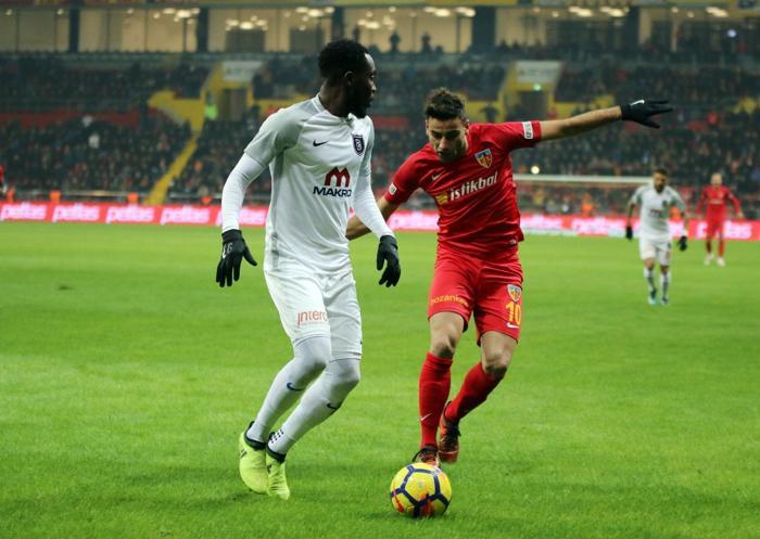 Fanatik yazarlarının Kayserispor - Başakşehir maçı yorumları