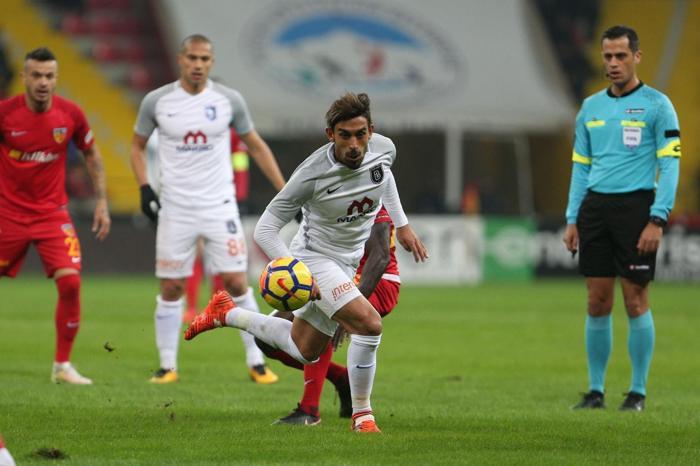 Fanatik yazarlarının Kayserispor - Başakşehir maçı yorumları