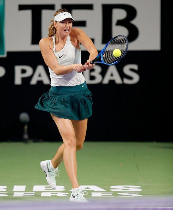 Ünlüler Maria Sharapova için akın etti