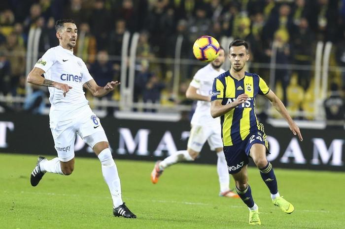 Spor yazarlarının Fenerbahçe - Kasımpaşa maçı yorumları