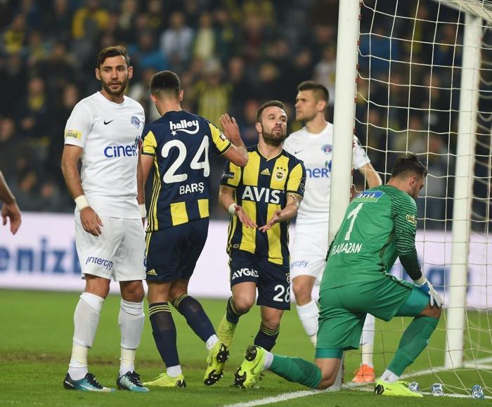 Spor yazarlarının Fenerbahçe - Kasımpaşa maçı yorumları