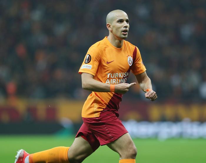 Fanatik yazarları Galatasarayın Lokomotiv Moskova beraberliğini yazdı