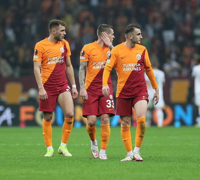 Fanatik yazarları Galatasarayın Lokomotiv Moskova beraberliğini yazdı