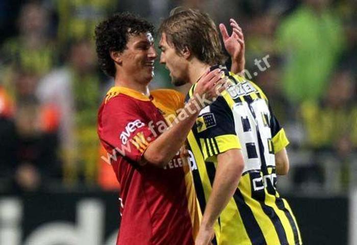 İNTERNETTE DERBİ GEYİKLERİ