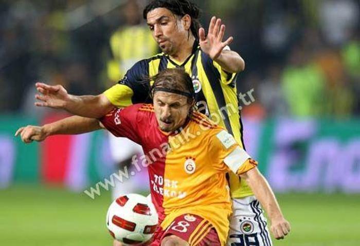 İNTERNETTE DERBİ GEYİKLERİ