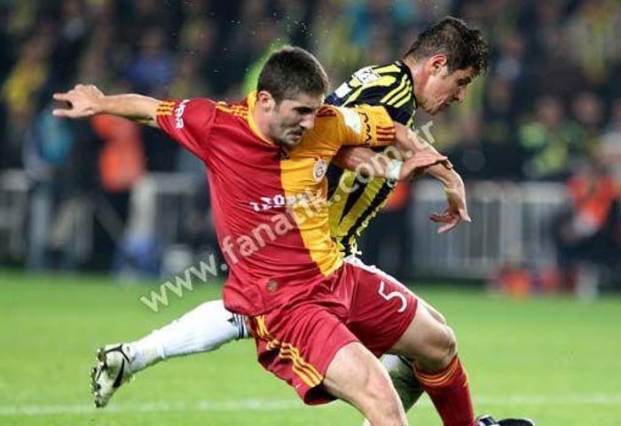 İNTERNETTE DERBİ GEYİKLERİ