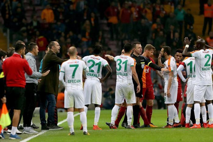 Fanatik yazarlarının Galatasaray - Aytemiz Alanyaspor maçı yorumları