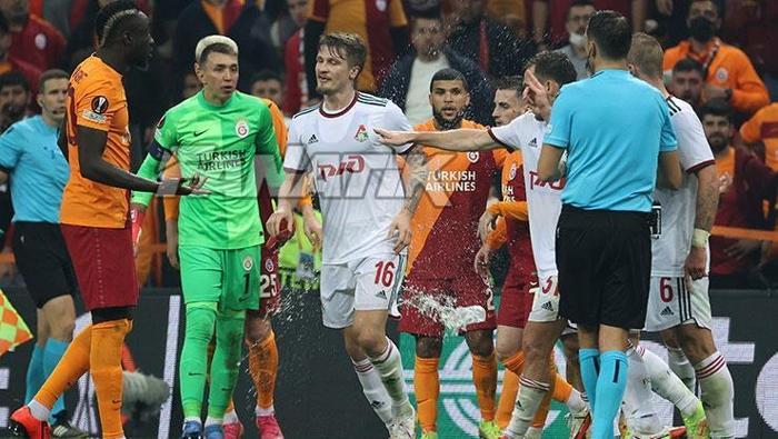 Jedvaj, Diagneyi çıldırttı Galatasaray-Lokomotiv Moskova maçı sonrası olay