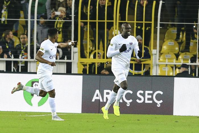 Fanatik yazarlarının Fenerbahçe - Kasımpaşa maçı yorumları