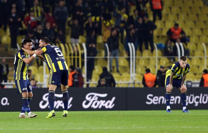 Fanatik yazarlarının Fenerbahçe - Kasımpaşa maçı yorumları