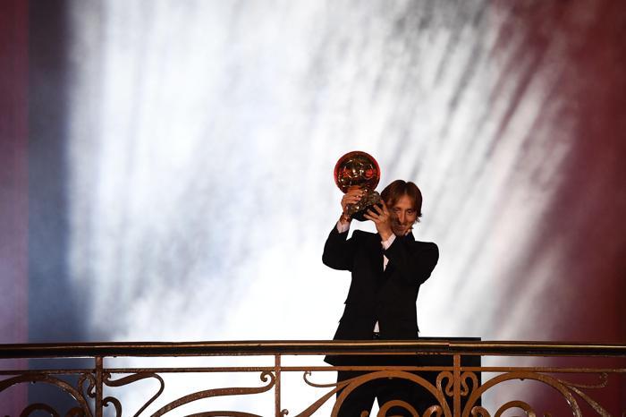 2018 Ballon DOr ödülünü Luka Modric kazandı Ronaldo-Messi hegemonyasına son