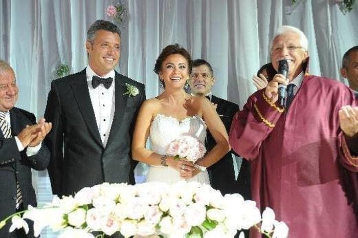Sadettin Saranın evinde böcek bulundu