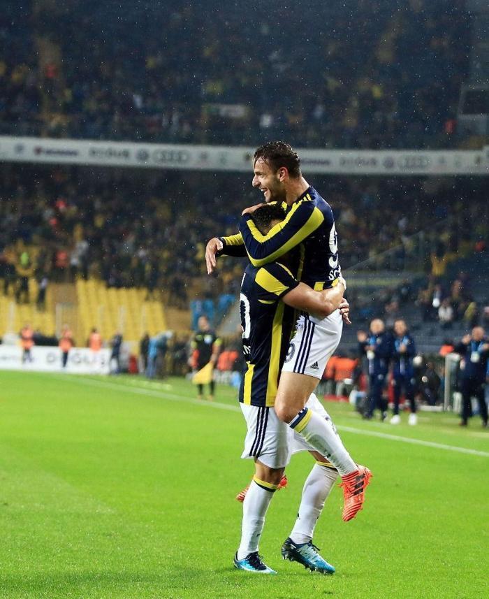 İç sahada Soldado (Erman Özgür)