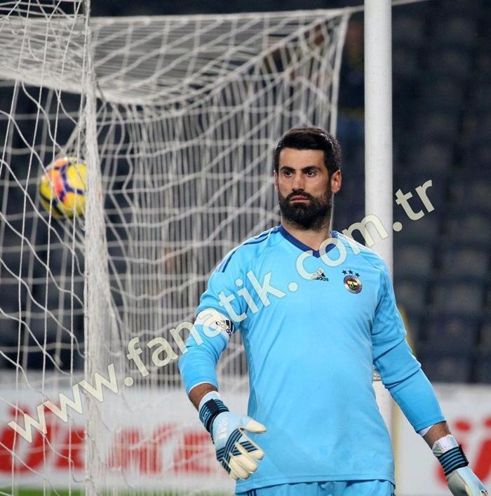 Skrtel ve İsmail Köybaşı arasında gerilim