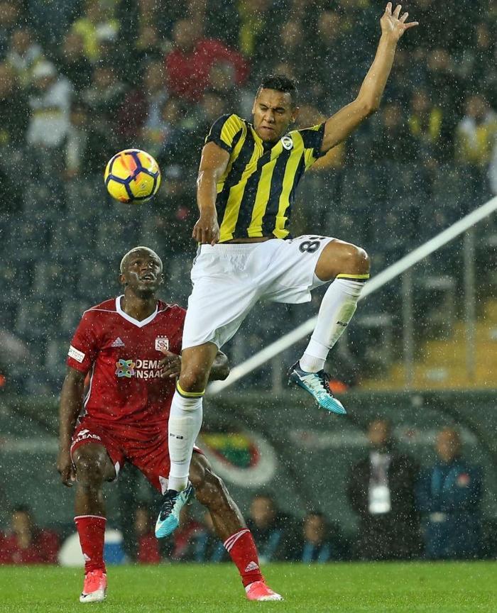 Fanatik yazarlarının Fenerbahçe - Sivasspor maçı yorumları