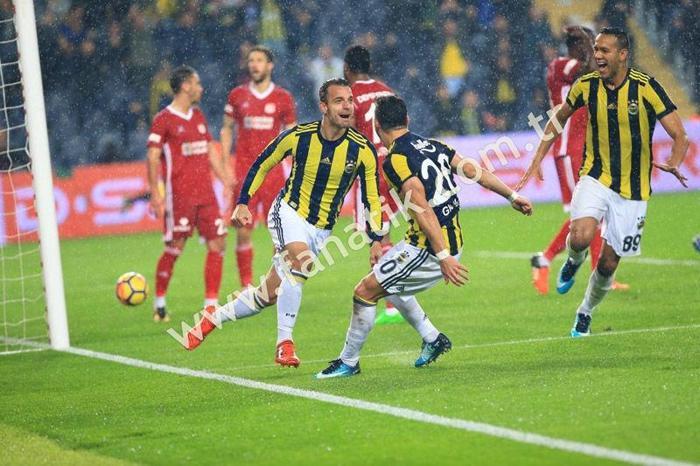 Skrtel ve İsmail Köybaşı arasında gerilim