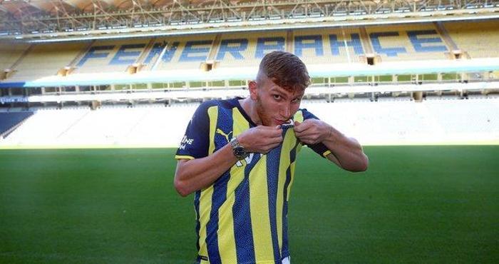 Fenerbahçede yeni transferler tutmadı
