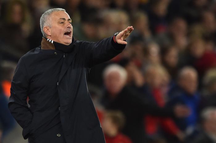 Manchester Uniteddan büyük gaf Jose Mourinho kovuluyor mu