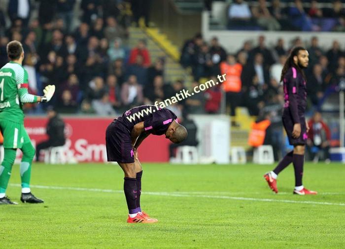 Fanatik yazarlarının Başakşehir - Galatasaray maçı yorumları