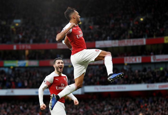 Arsenalın yıldızı Pierre-Emerick Aubameyanga ırkçı saldırı