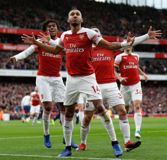 Arsenalın yıldızı Pierre-Emerick Aubameyanga ırkçı saldırı