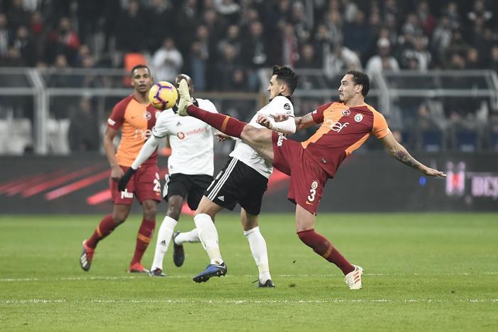 Fanatik yazarlarının Beşiktaş - Galatasaray maçı yorumları