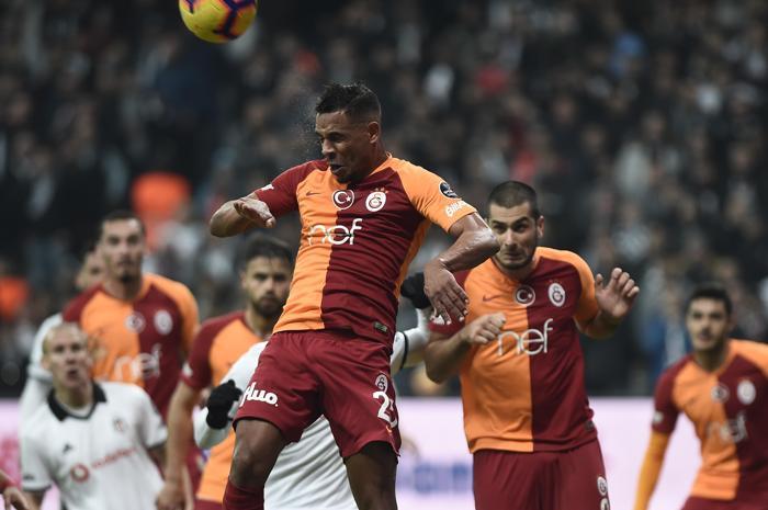 Fanatik yazarlarının Beşiktaş - Galatasaray maçı yorumları