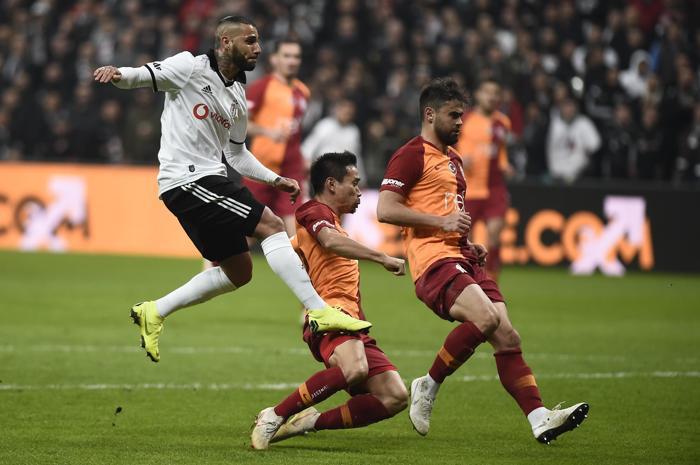 Fanatik yazarlarının Beşiktaş - Galatasaray maçı yorumları