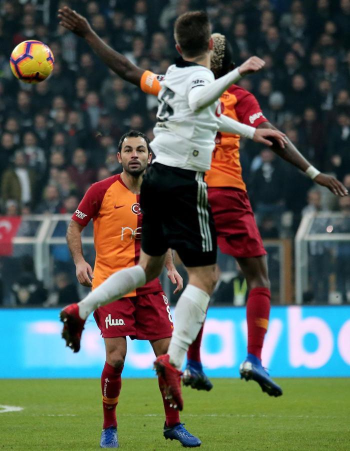 Gecenin sorusu (Cem Dizdar)