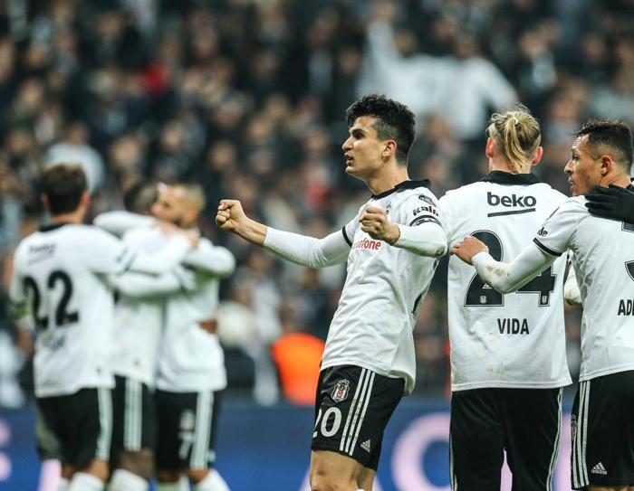 Fanatik yazarlarının Beşiktaş - Galatasaray maçı yorumları