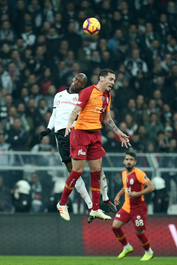 Fanatik yazarlarının Beşiktaş - Galatasaray maçı yorumları