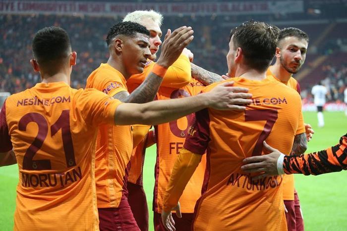 Fanatik yazarları Galatasaray - Gaziantep FK maçını değerlendirdi