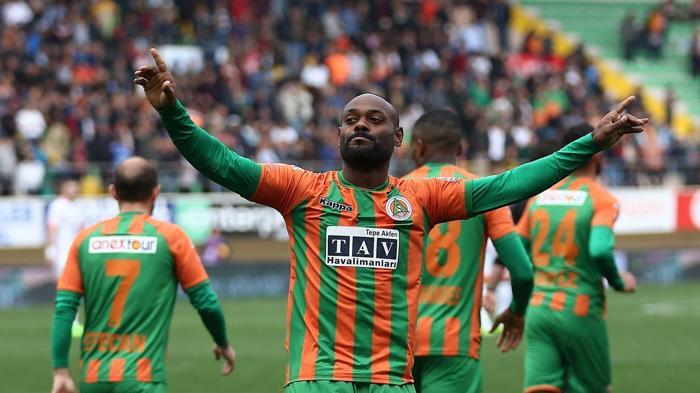 Vagner Love: