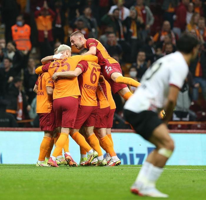 Fanatik yazarları Galatasaray - Gaziantep FK maçını değerlendirdi