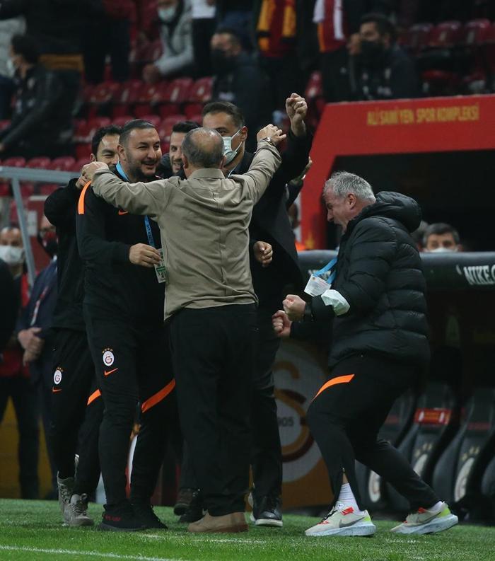 Fanatik yazarları Galatasaray - Gaziantep FK maçını değerlendirdi
