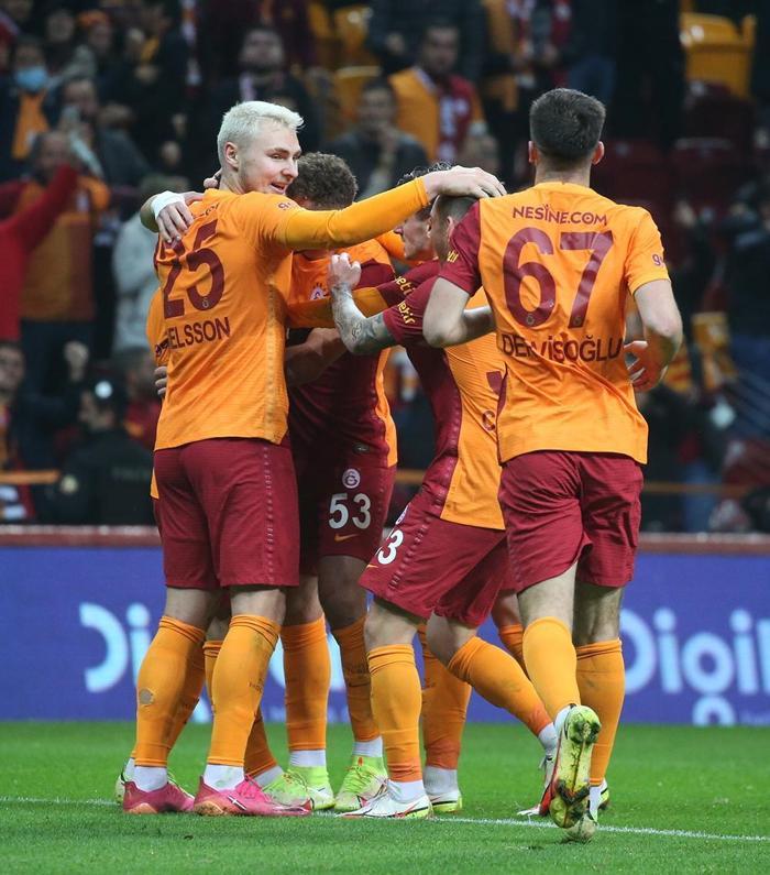 Fanatik yazarları Galatasaray - Gaziantep FK maçını değerlendirdi