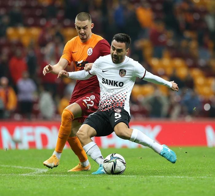 Fanatik yazarları Galatasaray - Gaziantep FK maçını değerlendirdi