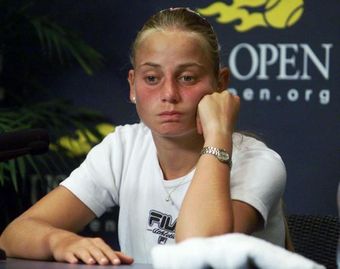 Jelena Dokic babasından şiddet görmüş