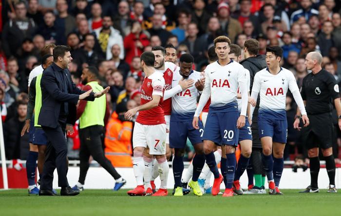 Arsenal-Tottenham maçına çıkan olaylar damga vurdu
