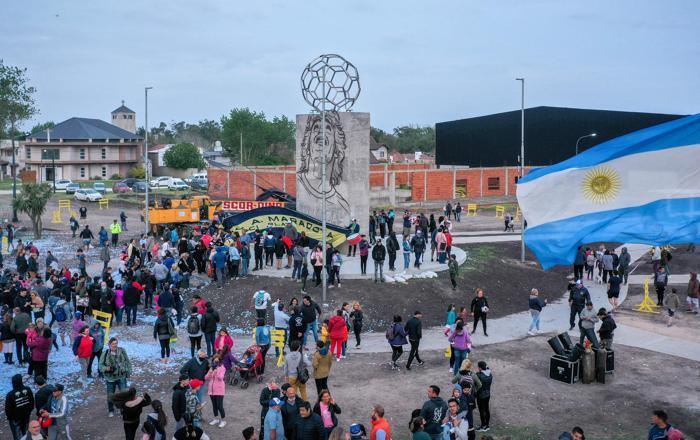 Maradona, 61. doğum gününde anıldı