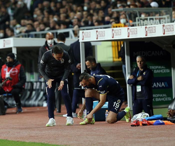 Pereira ile olmaz Fanatik yazarları Konyaspor - Fenerbahçe maçını değerlendirdi...