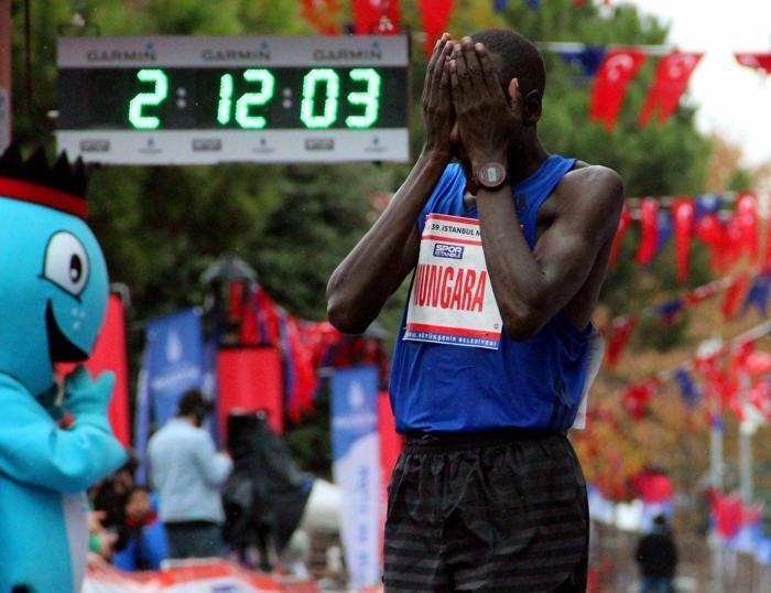 İstanbul Maratonuna damga vuran kareler...