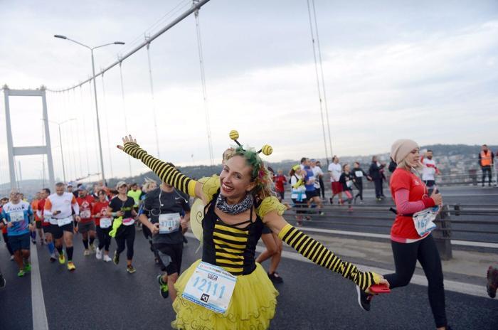 İstanbul Maratonuna damga vuran kareler...