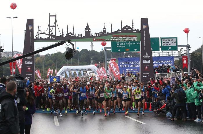 İstanbul Maratonuna damga vuran kareler...