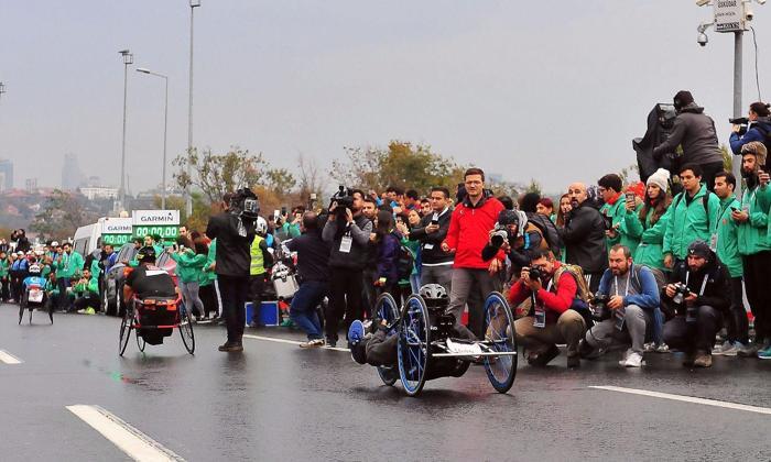 İstanbul Maratonuna damga vuran kareler...