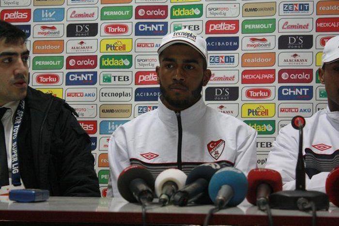 Atilla Türker: Bari A Milli Takımdan elinizi çekin